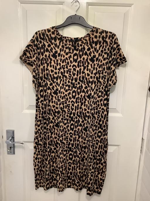 Buy & Sell Woodsetton Dudley - Photos for T shirt dress