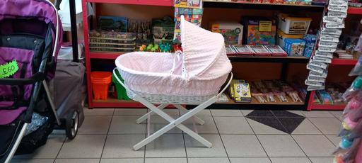 Buy & Sell Westcliff-on-Sea Southend-on-Sea - Photos for Moses basket with stand
