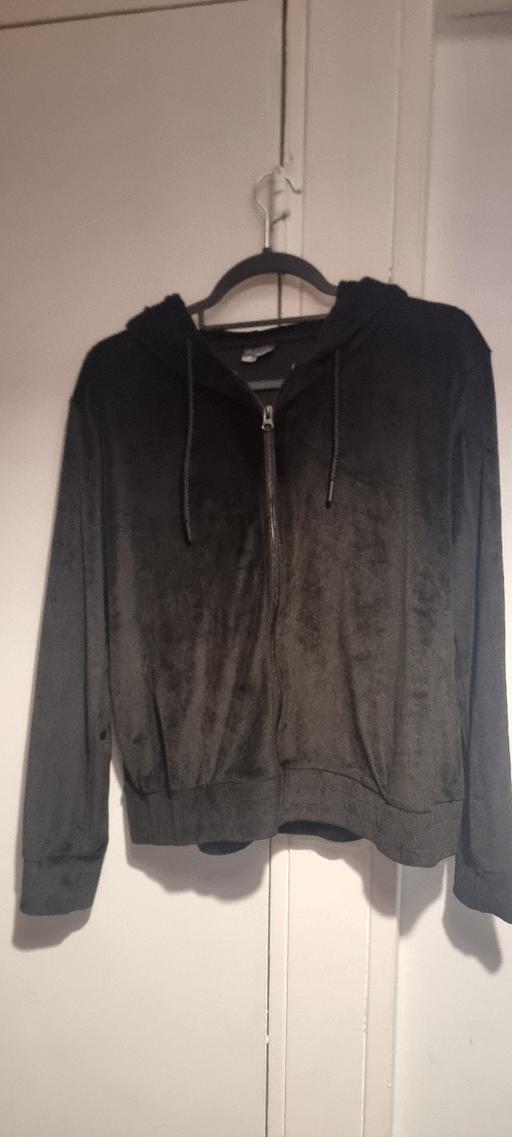 Buy & Sell Walsall Town Centre Walsall - Photos for velvet hood velvet jacket