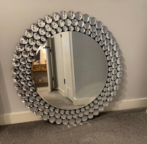 Buy & Sell Eccles Salford - Photos for Round Decorative Mirror