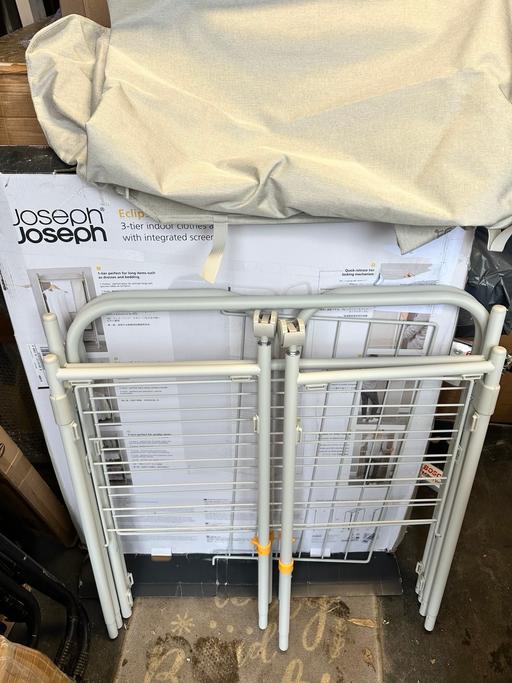 Buy & Sell Sheffield Sheffield - Photos for Joseph Joseph Eclipse 3-Tier laundry rack