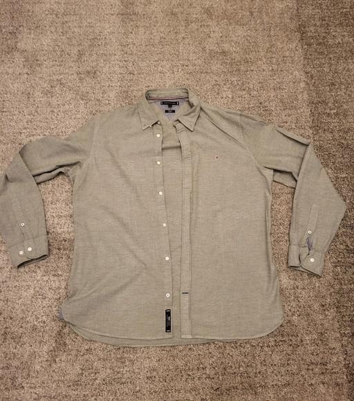 Buy & Sell Laindon Basildon - Photos for Mens grey slim fit Tommy Hilfiger shirt