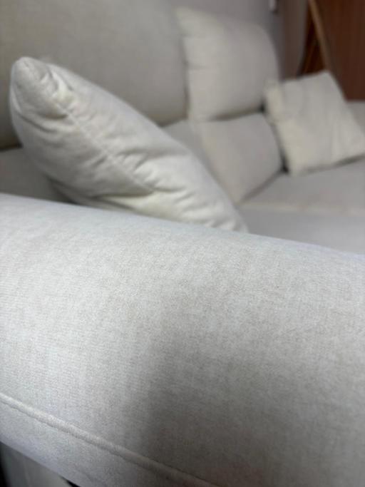 Buy & Sell Oxford Circus Central London - Photos for 2-seater sofa with electric recliner seat