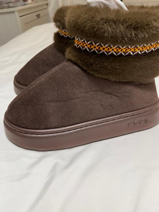 Buy & Sell Murdishaw Halton - Photos for Ladies snow boots size 5