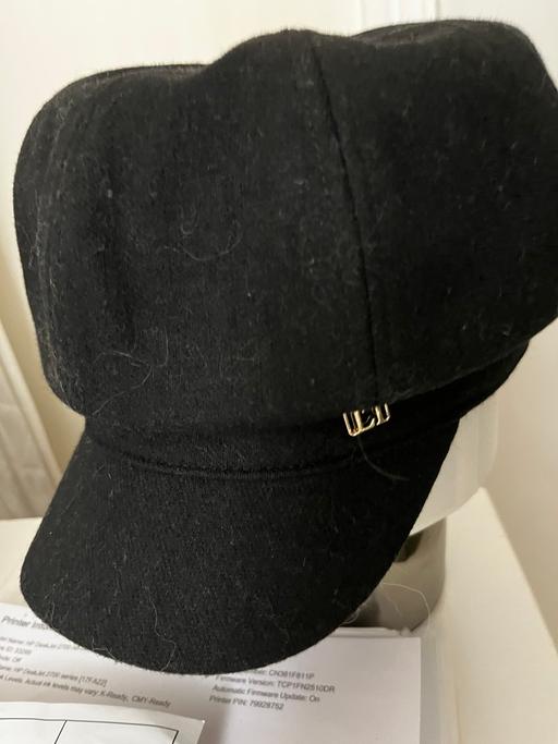 Buy & Sell Murdishaw Halton - Photos for Ladies black baker boy hat