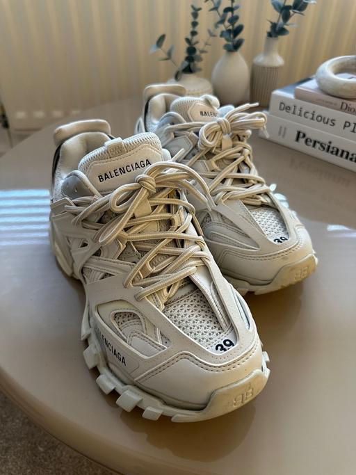 Buy & Sell Headless Cross Redditch - Photos for Ballenciaga Track Trainers