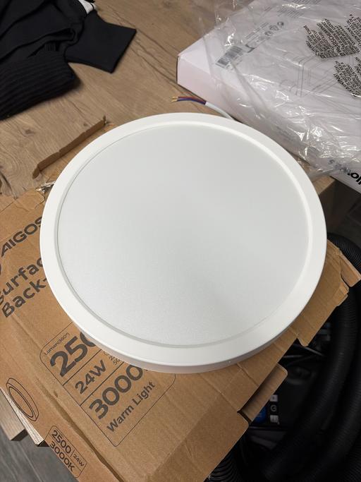 Buy & Sell Poolsbrook Chesterfield - Photos for Aigostar down light