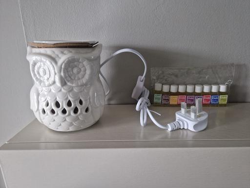 Buy & Sell Scholes Rotherham - Photos for New oil large lamp & new oils