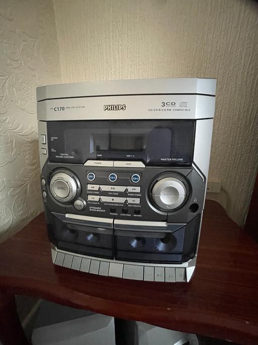 Buy & Sell Netherton Dudley - Photos for Stereo unit