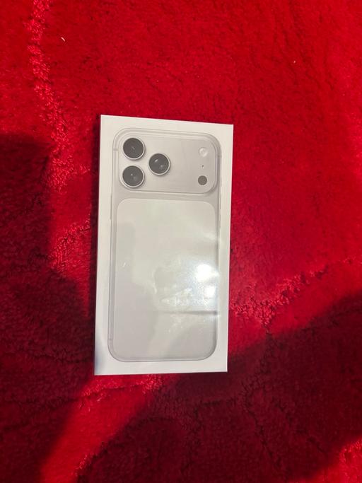 Buy & Sell Gorton Manchester - Photos for iPhone 17 pro max R£P