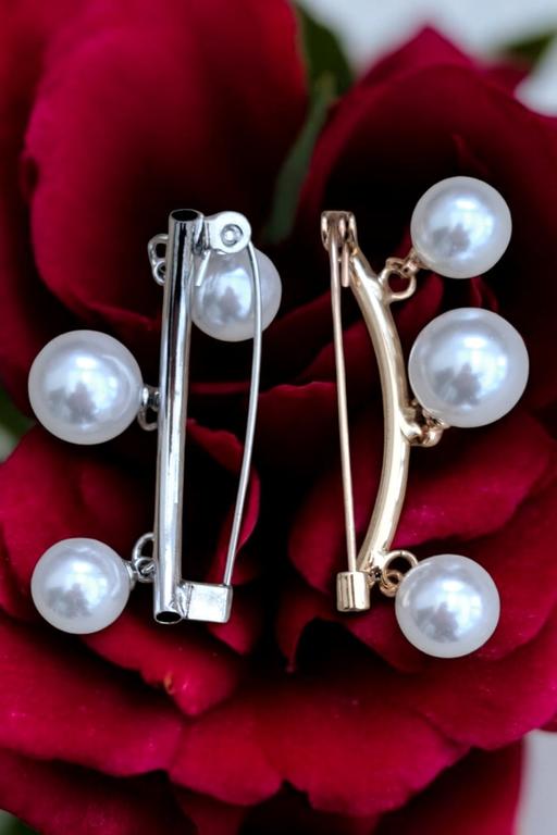 Buy & Sell Ebbw Vale Blaenau Gwent - Photos for Pair of pin brooches for cardigan top new