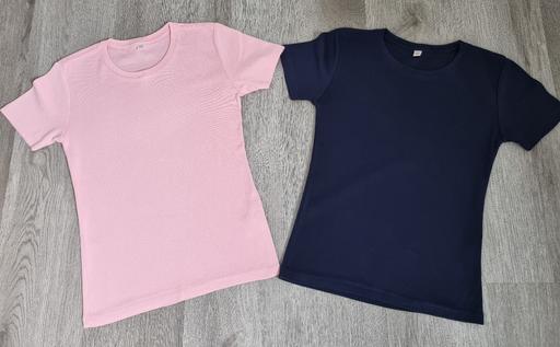 Buy & Sell Bexleyheath Bexley - Photos for 2 x Woman's UNIQLO T-Shirts