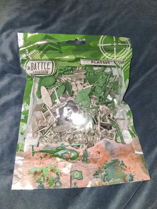 Buy & Sell Woodgate Birmingham - Photos for New Small soldier figures 100 pcs