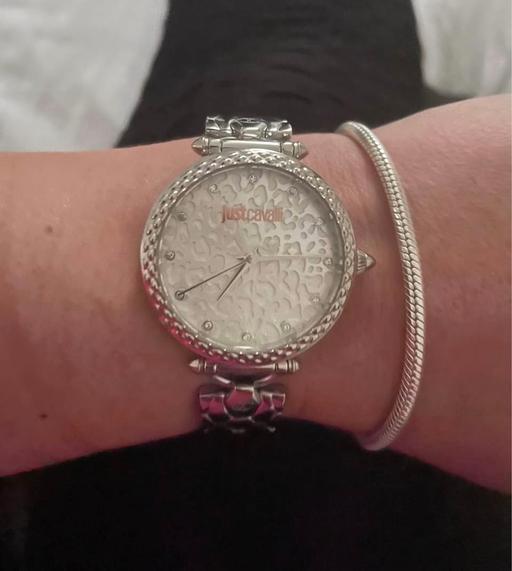 Buy & Sell Ash Guildford - Photos for Silver watch Cavalli