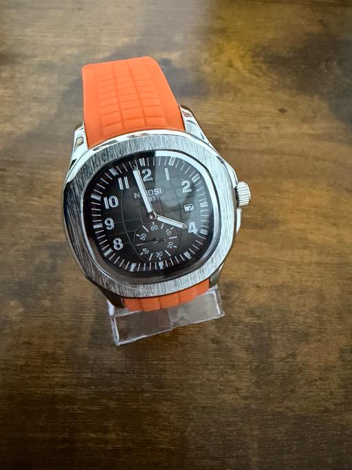 Buy & Sell Shenley Hertsmere - Photos for Men’s Watch