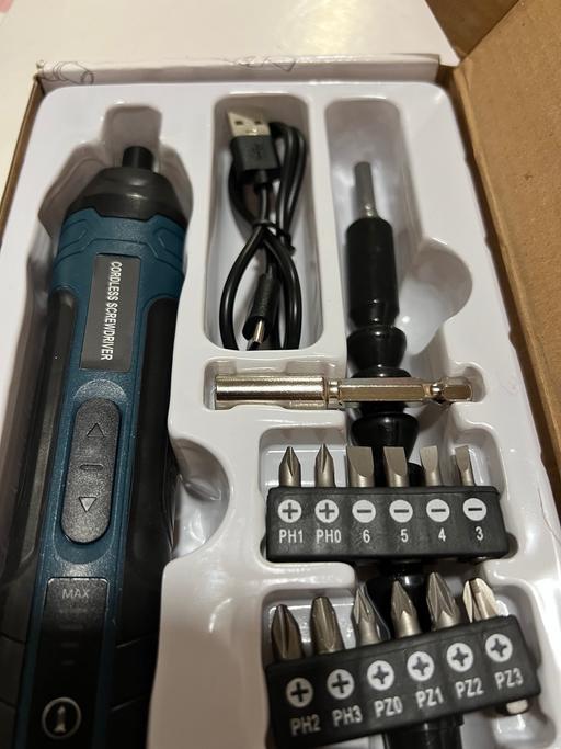 Buy & Sell Ashchurch Tewkesbury - Photos for Rechargeable cordless electric screwdriver