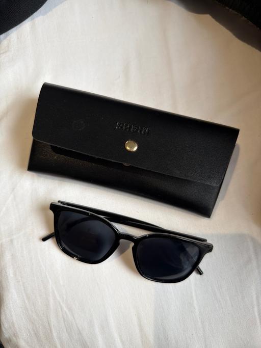 Buy & Sell Watford Town Centre Watford - Photos for Sunglasses