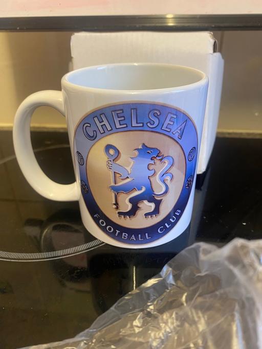 Buy & Sell Brinsworth Rotherham - Photos for Chelsea FC Football mug brand new in box