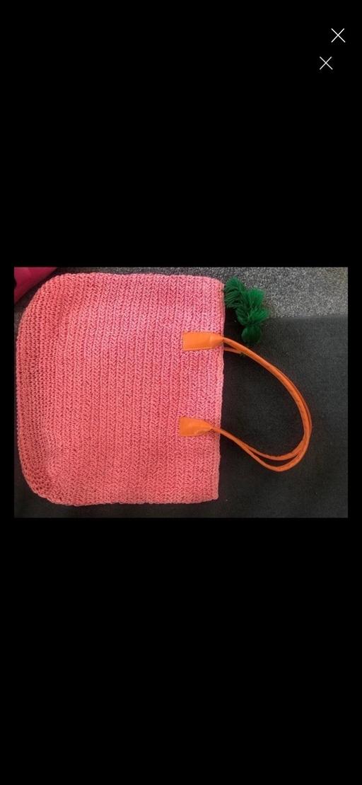 Buy & Sell Anfield Liverpool - Photos for River island beach bag