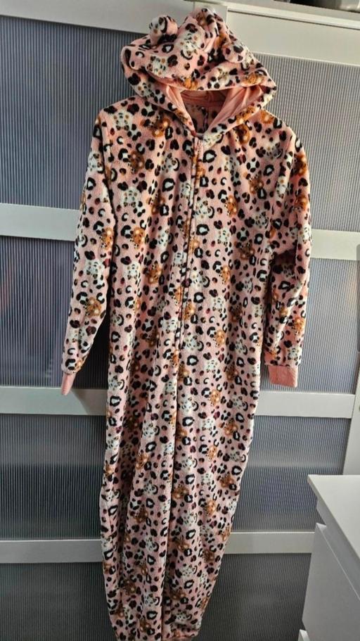 Buy & Sell Weston Point Halton - Photos for Size M GEORGE Pudsey onesie