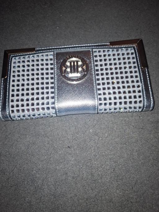 Buy & Sell Dodworth Barnsley - Photos for riverisland purse