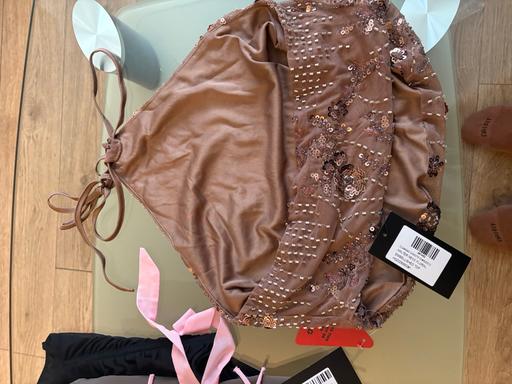 Buy & Sell Knebworth North Hertfordshire - Photos for Halter neck embellished sequin floral top