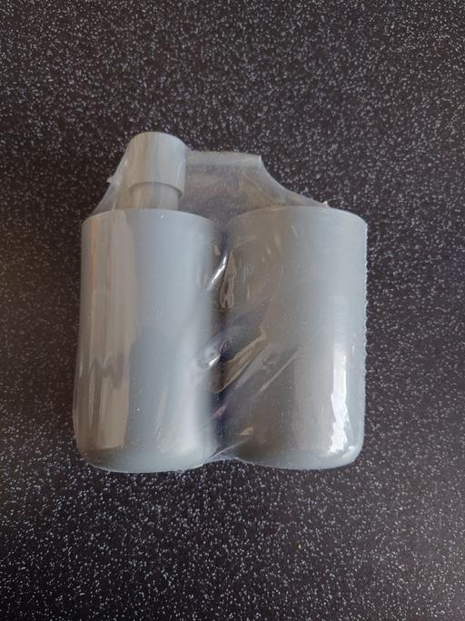 Buy & Sell Woodthorpe Charnwood - Photos for Grey soap dispenser and toothbrush holder