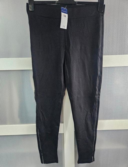 Buy & Sell Weston Point Halton - Photos for 🌟NEW🌟 Size 16 MATALAN black leggings