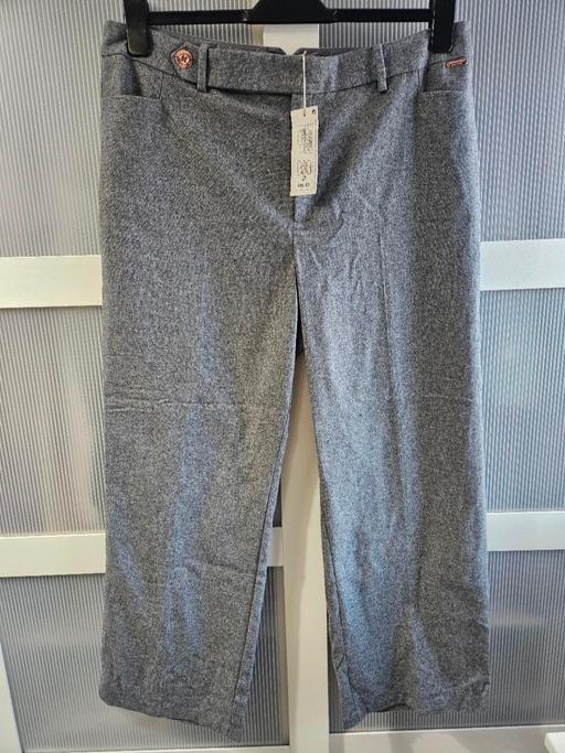 Buy & Sell Weston Point Halton - Photos for 🌟NEW🌟 Size 18 short M&S Per Una trousers