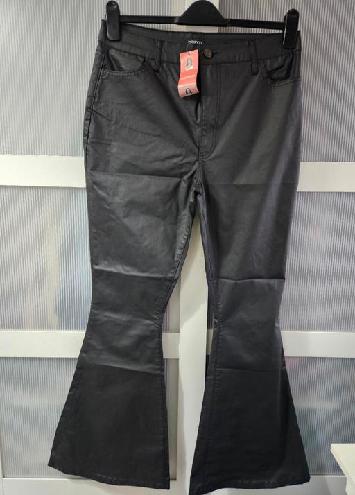 Buy & Sell Weston Point Halton - Photos for 🌟NEW🌟 Size 14 BOOHOO flared jeans