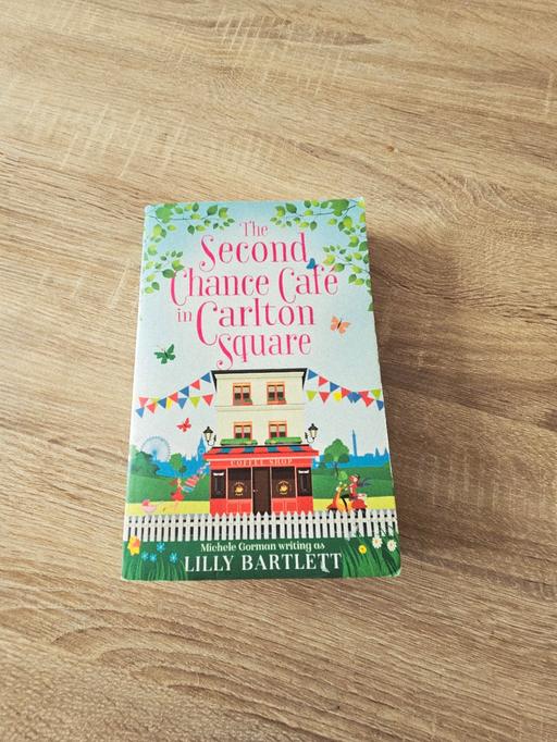 Buy & Sell Newton Doncaster - Photos for Paperback book.