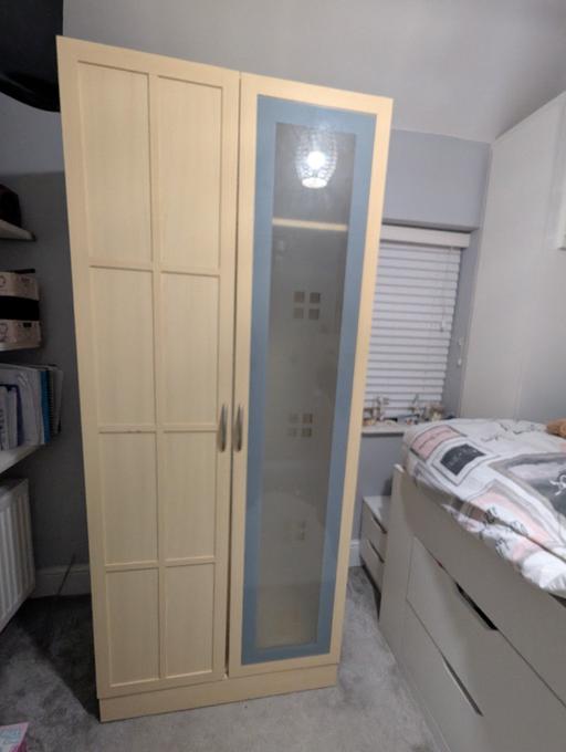 Buy & Sell Essington Wolverhampton - Photos for wardrobe