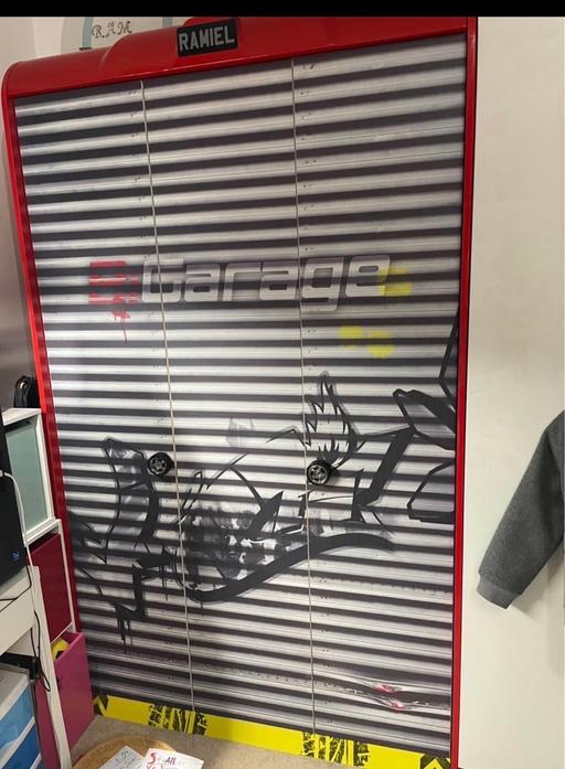 Buy & Sell White Hart Lane Station North London - Photos for Racer wardrobe kids