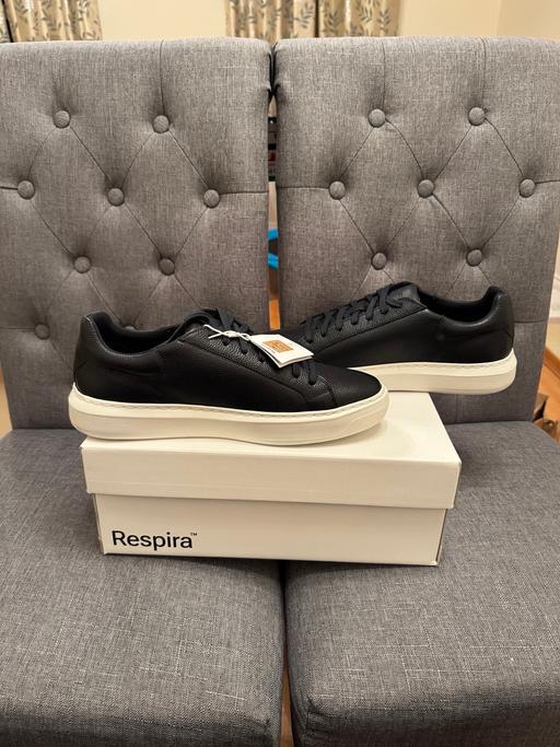 Buy & Sell Hayes Bromley - Photos for Geox DEIVEN MAN Colour: Navy