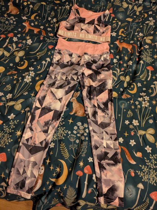 Buy & Sell Kingswinford Dudley - Photos for girls activewear set 10-11