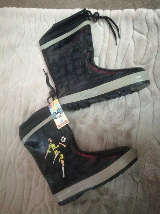 Buy & Sell Heath Town Wolverhampton - Photos for New kids wellies size 1.5 to 2 UK