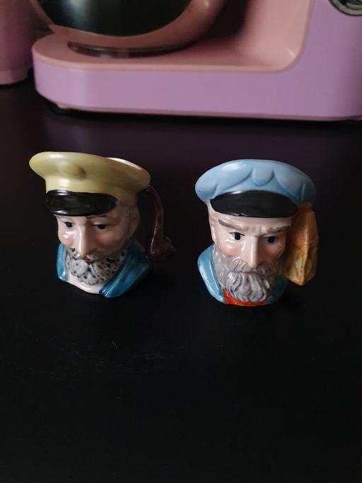 Buy & Sell Upper Gornal Dudley - Photos for pair small Toby jugs