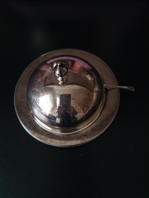 Buy & Sell Upper Gornal Dudley - Photos for vintage silver plated serving dish