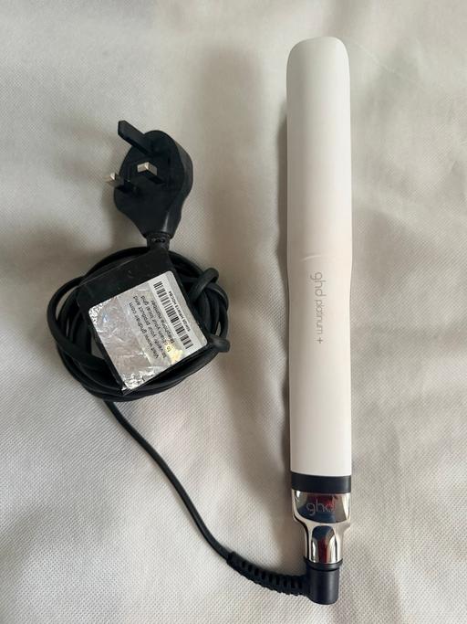 Buy & Sell Chiswick West London - Photos for Ghd platinum + straightener in white