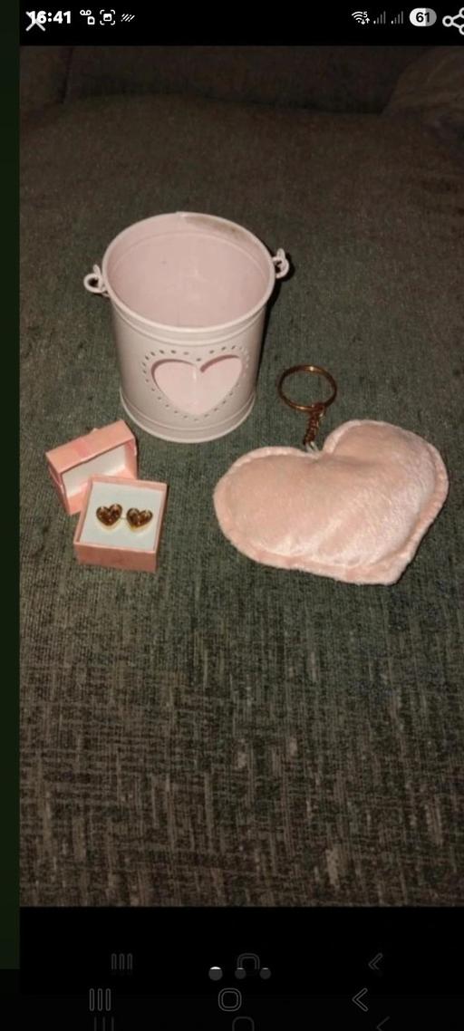 Buy & Sell Stow Heath Wolverhampton - Photos for Heart Bundle.