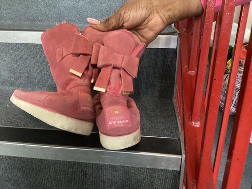 Buy & Sell Upper Holloway North London - Photos for 2xPAIRS RIVER ISLAND FAUX SUEDE BOOTS