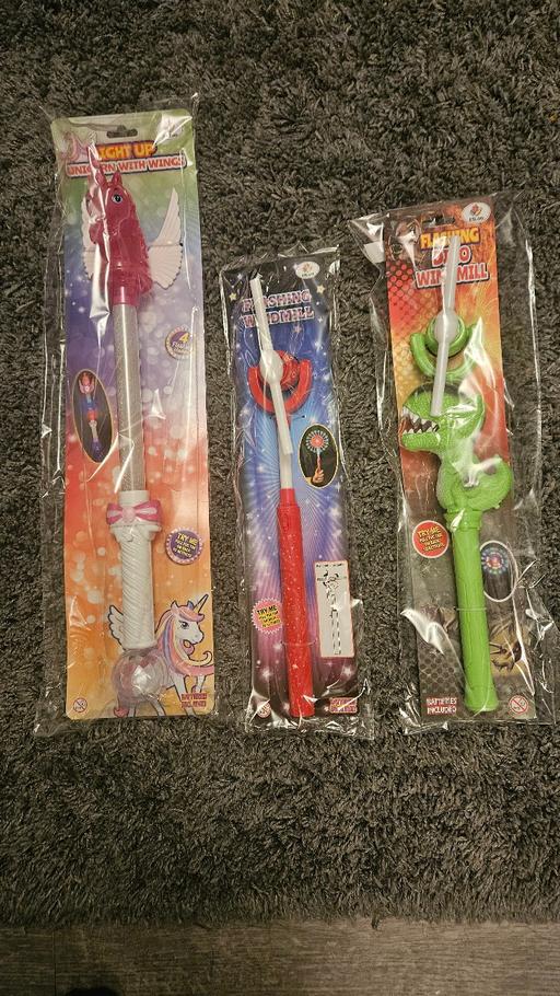 Buy & Sell Fordbridge Solihull - Photos for Flashing and spinning toys