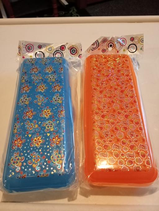 Classes Horncastle East Lindsey - Photos for 2 brand new kids pencil cases