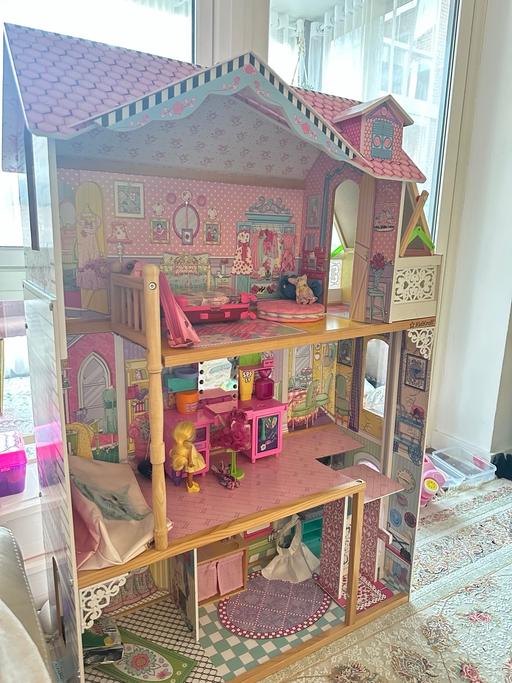 Buy & Sell Brent Cross North West London - Photos for Doll house