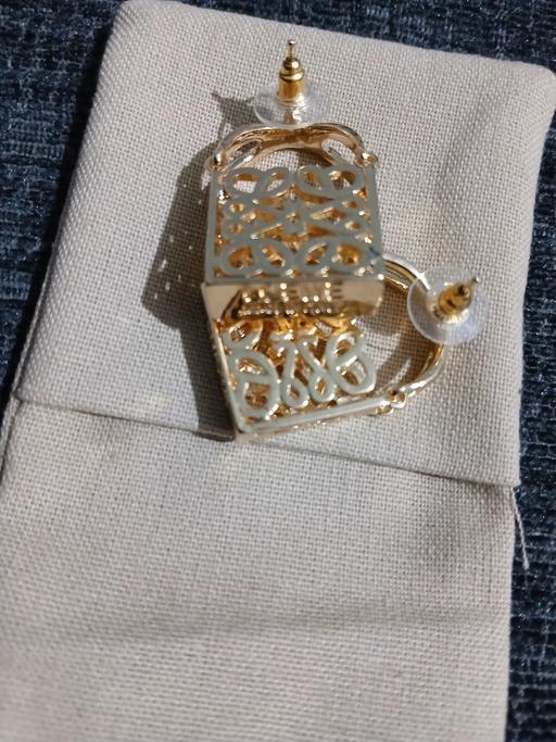 Buy & Sell Bermondsey South East London - Photos for fashion earrings