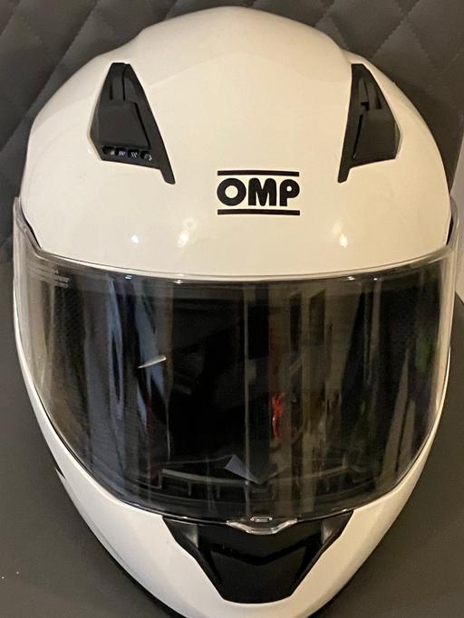 Vehicles Yeovil Somerset - Photos for F1 Racing OMP crash helmet go-karting.