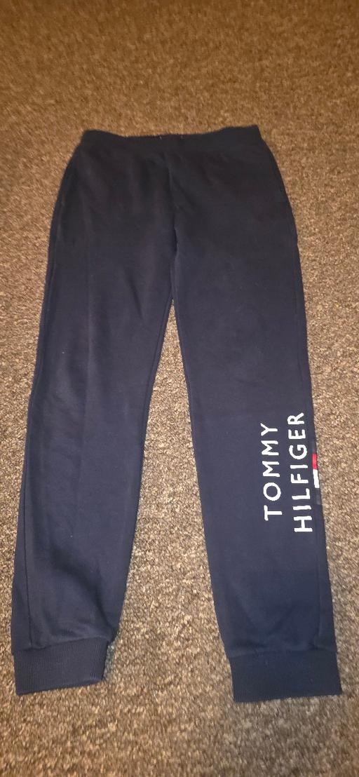 Buy & Sell South Woodford East London - Photos for VGC Boys Navy Tommy Hilfiger Bottoms 15-16Y