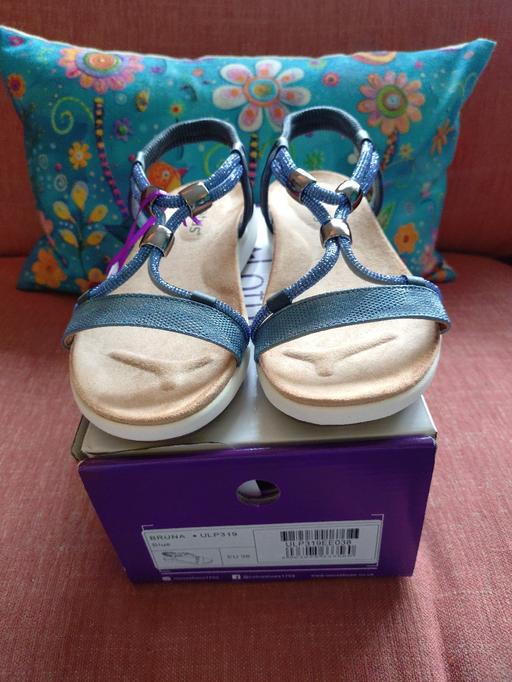 Buy & Sell Gonvena Cornwall - Photos for Ladies lotus sandal size 5 euro 38