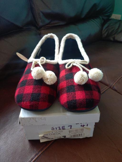 Buy & Sell Gonvena Cornwall - Photos for Ladies lotus slipper size 7 euro 41