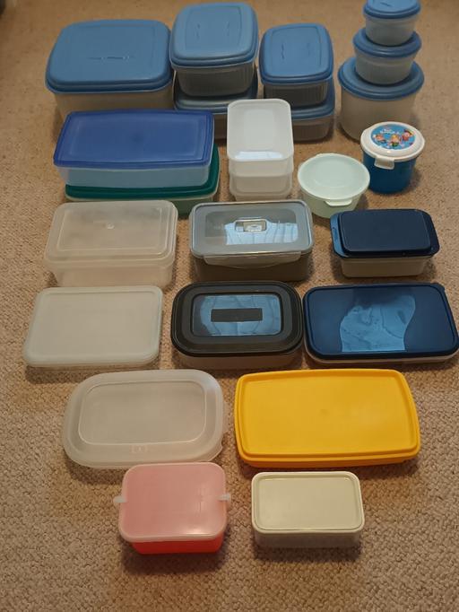 Buy & Sell Littleworth Cannock Chase - Photos for 25 plastic kitchen tupperware tubs containers